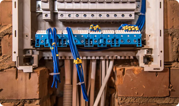 Heavy-gauge enclosure